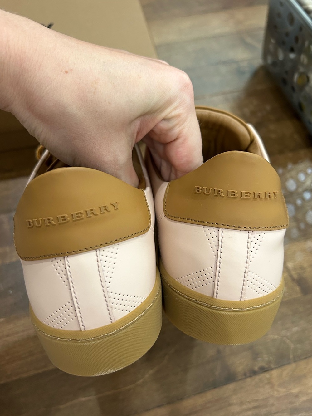 NEW IN BOX - Burberry leather sneakers size 9.5 (40.5) - Picture 8 of 10